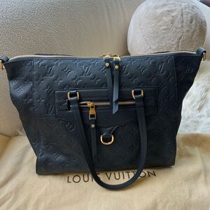 Louis Vuitton Blue Infini Empreinte Leather Lumineuse PM Tote Bag